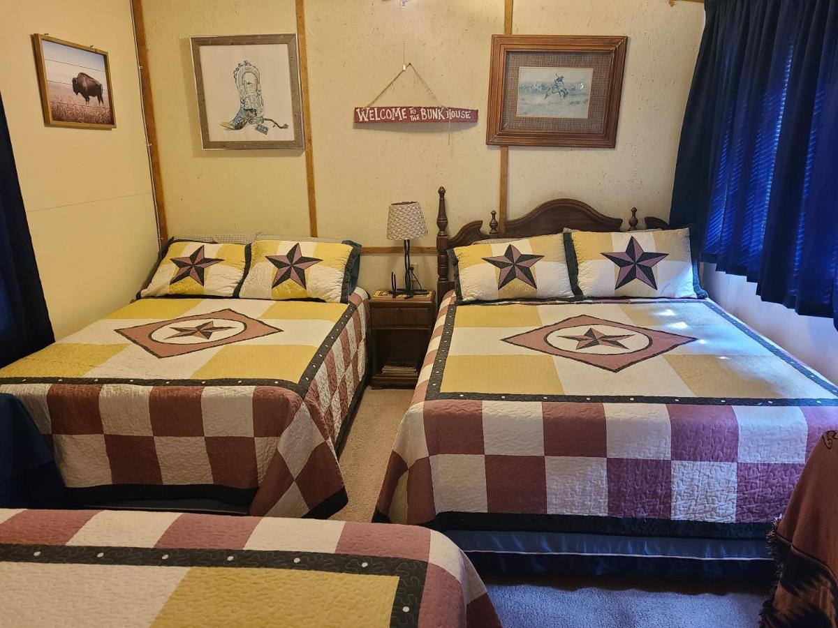 Buffalo Girls Hotel Canton Bagian luar foto