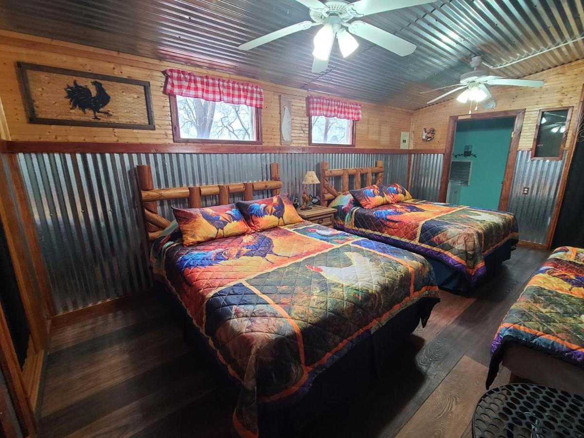 Buffalo Girls Hotel Canton Bagian luar foto
