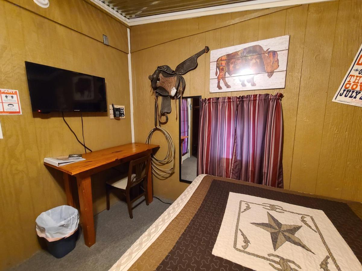 Buffalo Girls Hotel Canton Bagian luar foto