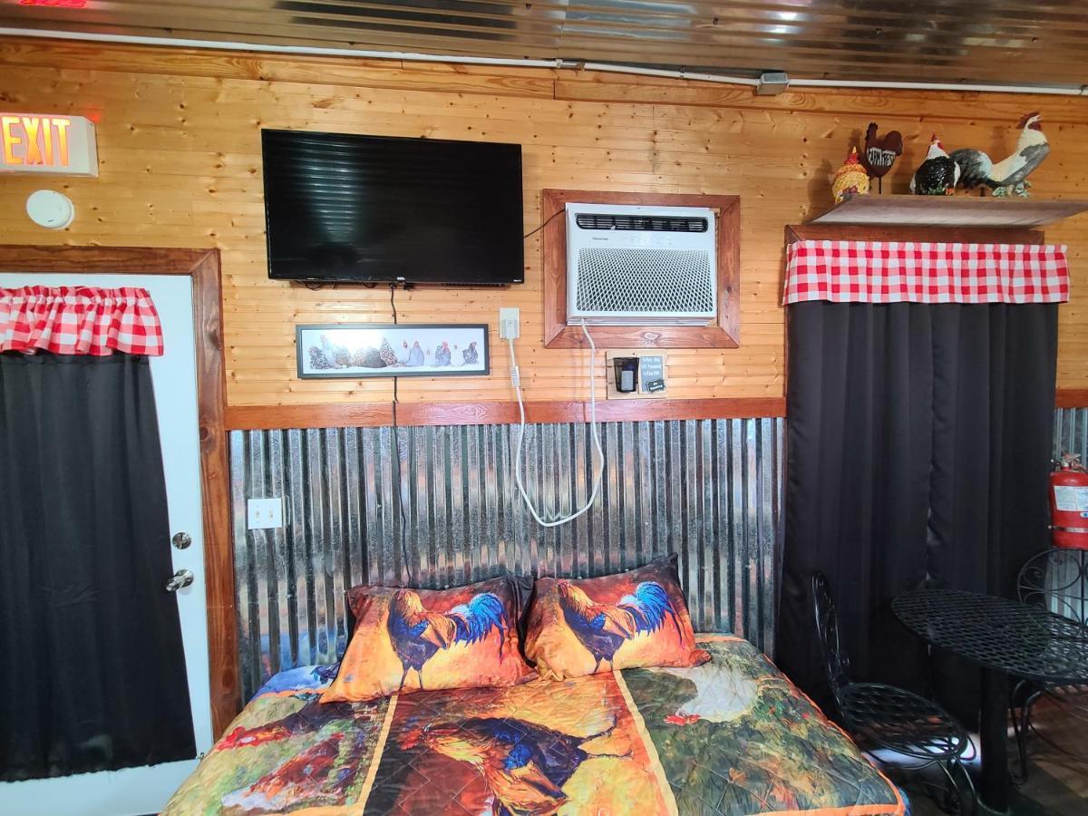 Buffalo Girls Hotel Canton Bagian luar foto